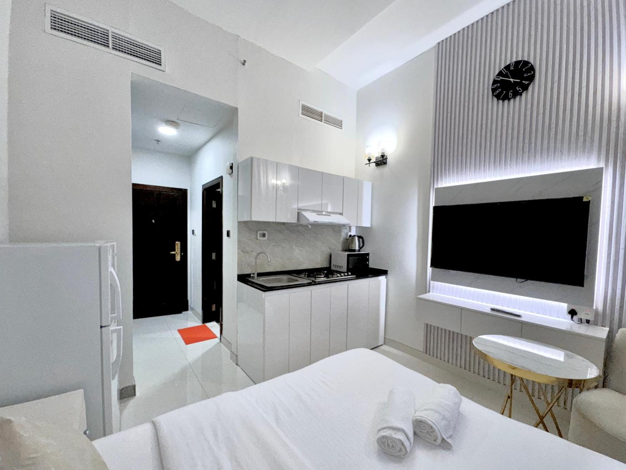 Al Manara Premium Cozy شقة دبي